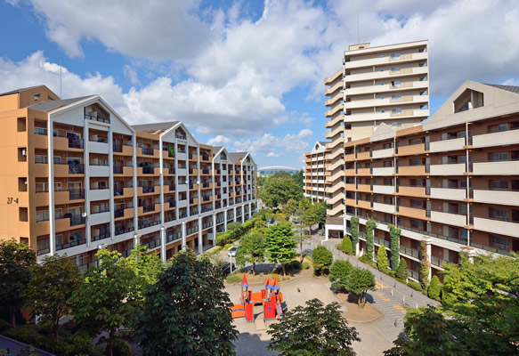 港北ニュータウン山田富士公園ハイツ 建物写真