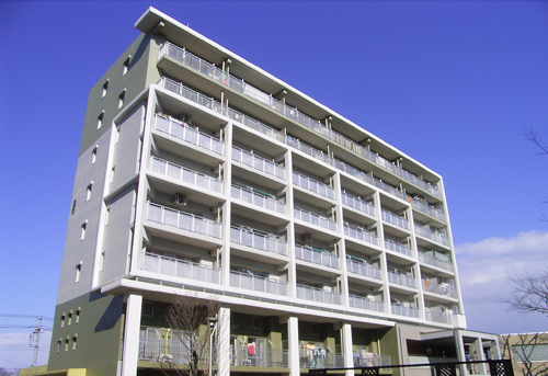 コンフォール上野台 建物写真