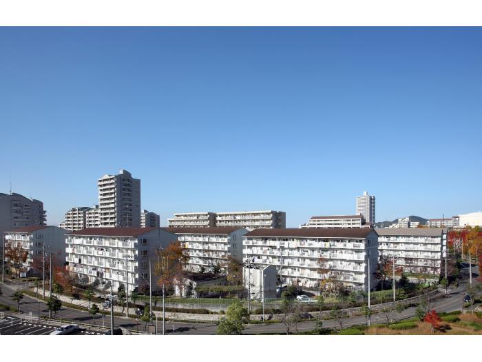 コンフォール城山 建物写真