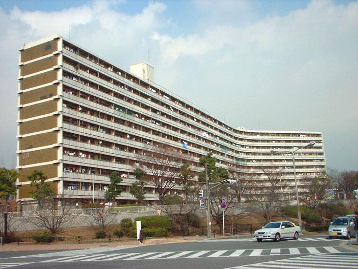 千里青山台 建物写真