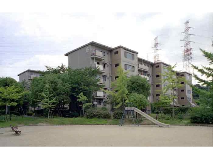 泉北城山台三丁 建物写真