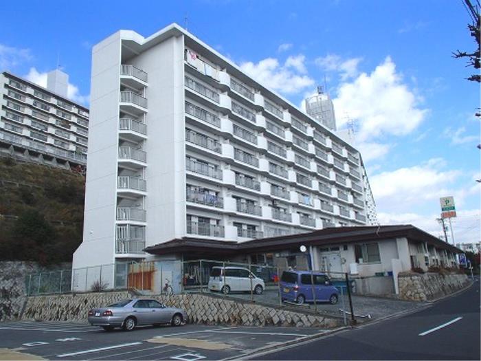 鈴が峰（市） 建物写真