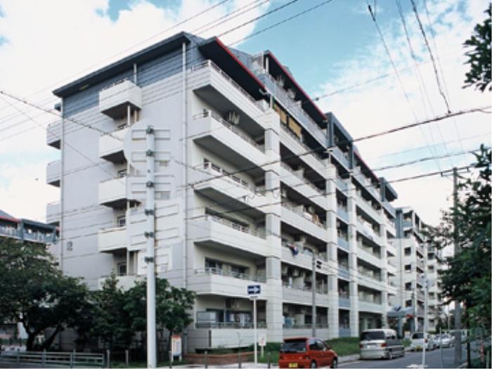 サンヴァリエ東長居 建物写真